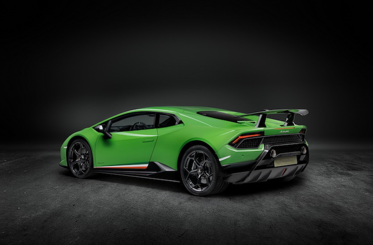 Sieu xe hang khung Huracan Performante 