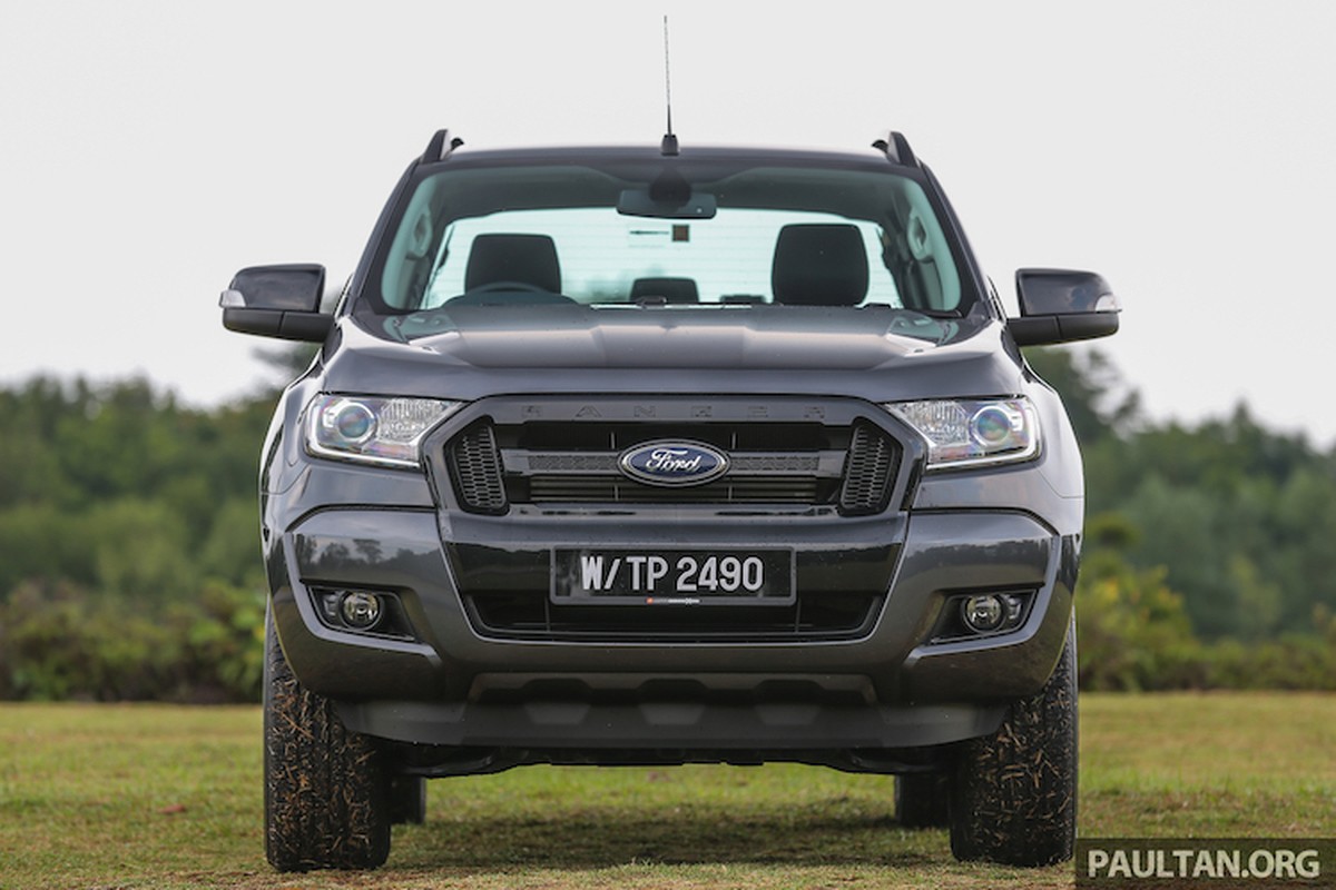 Ban tai Ford Ranger FX4 tam trung moi gia chi 623 trieu-Hinh-2