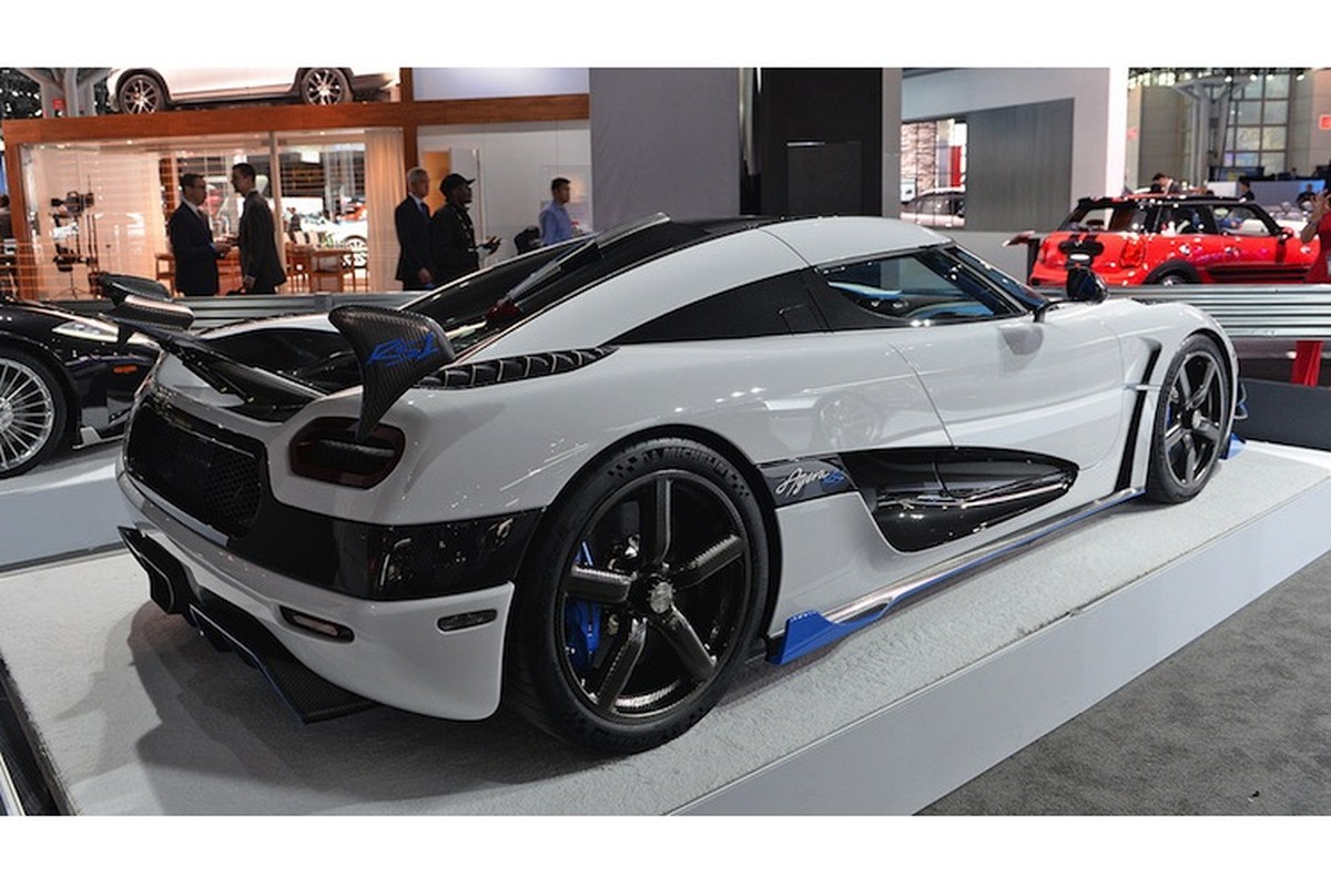 Sieu xe “hang khung” Koenigsegg Agera RS1 cua dai gia My-Hinh-7