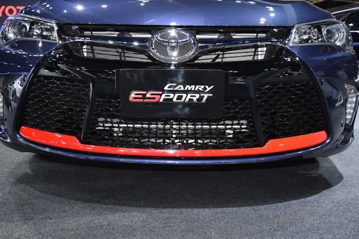 Toyota ra mat Camry ESport 2017 