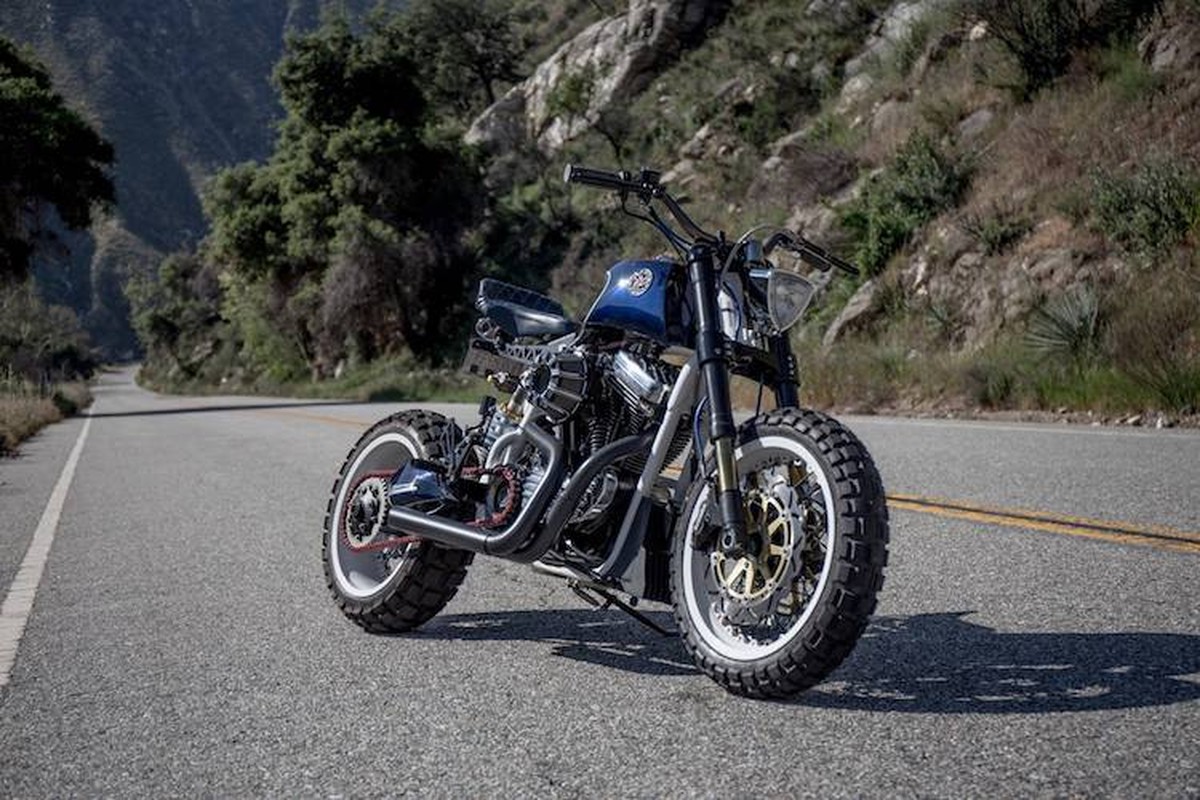 Moto Harley-Davidson Sportster 1200 do tracker &quot;hang khung&quot;