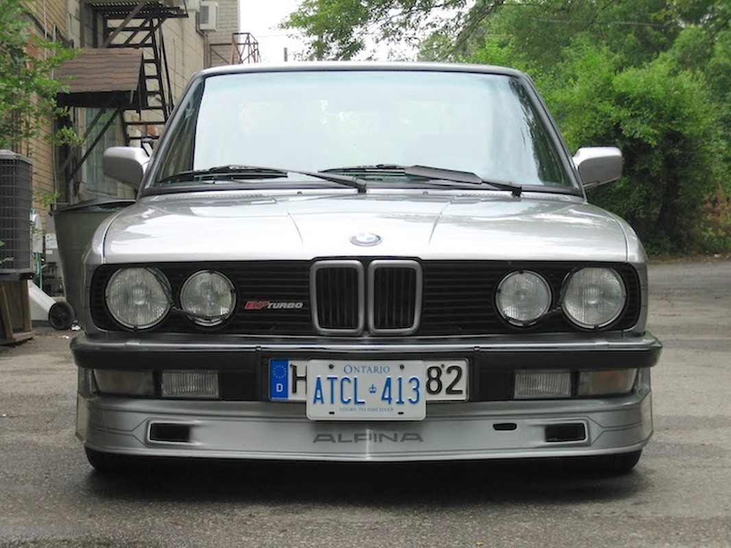 Soc voi BMW 5 Series doi “o kia” thet gia 2,08 ty-Hinh-7