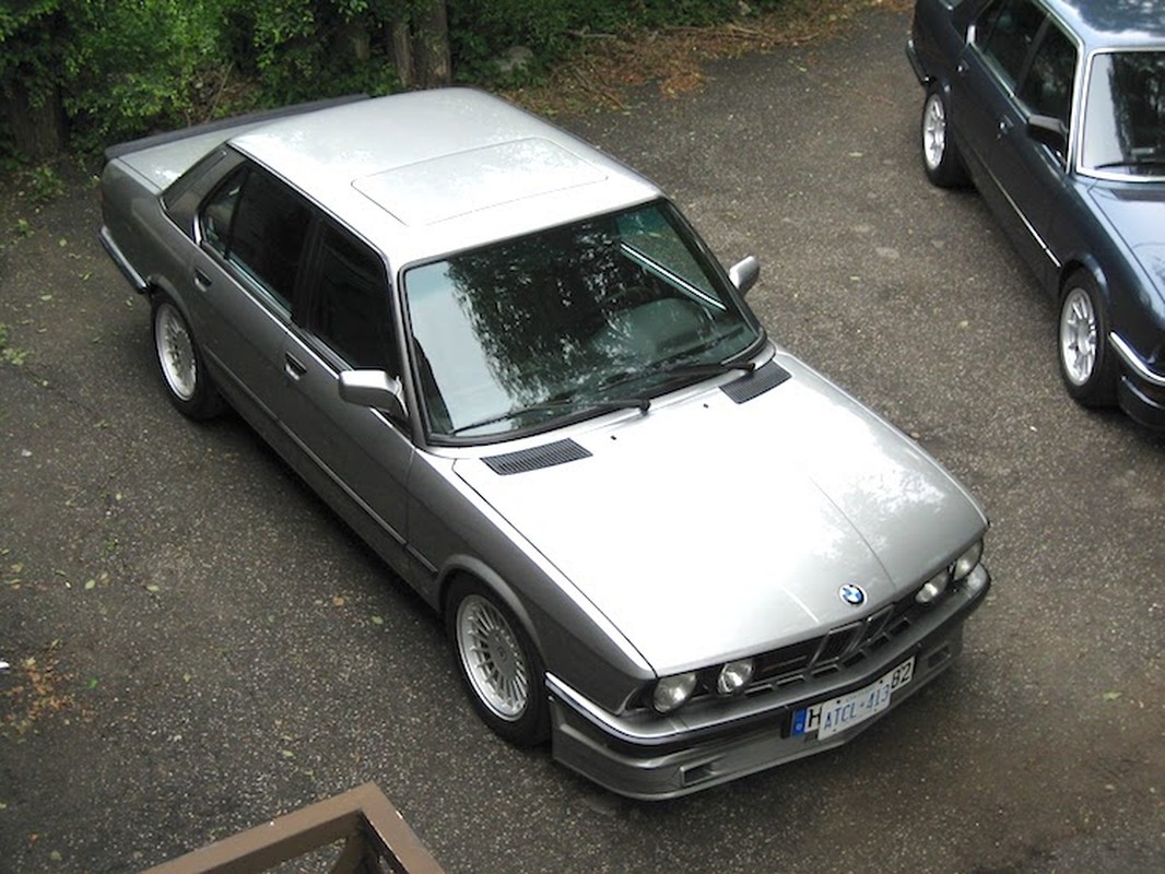 Soc voi BMW 5 Series doi “o kia” thet gia 2,08 ty-Hinh-8