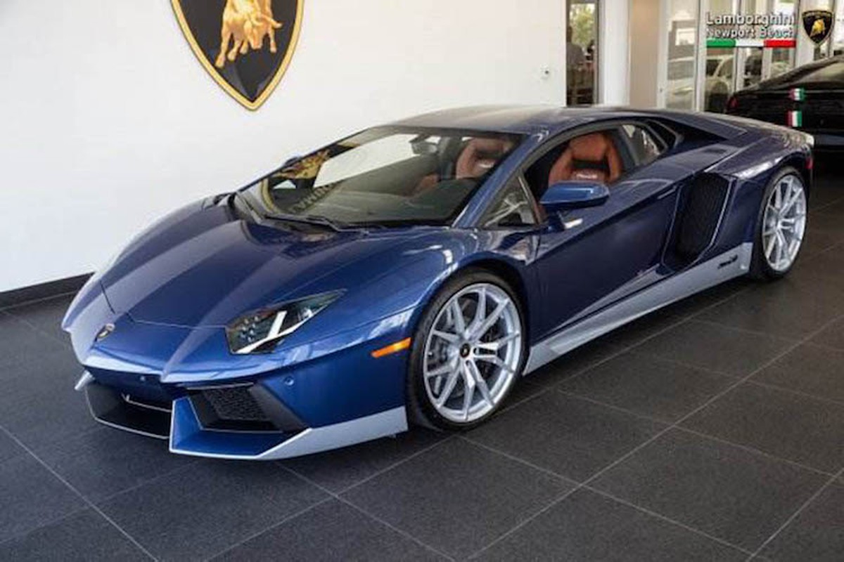 Sieu xe Lamborghini Aventador mau “sieu doc” hon 11 ty