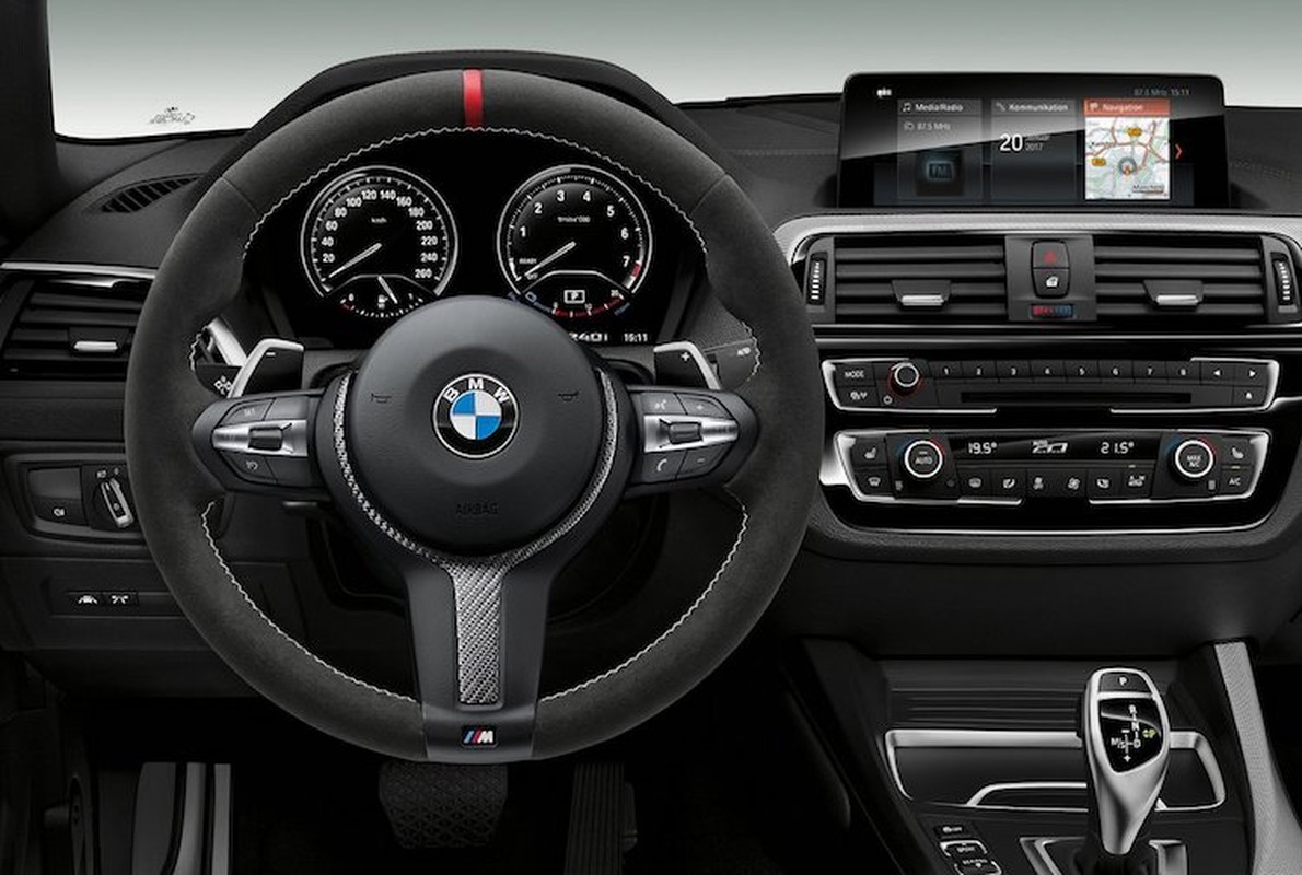 BMW 2 Series phien ban 2018 da co ban dac biet-Hinh-4