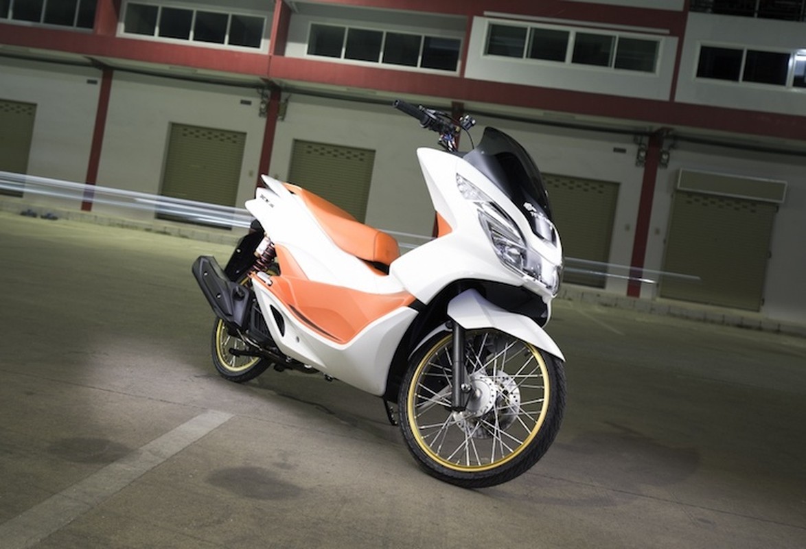 Xe tay ga Honda PCX “sang chanh” voi ban do khung