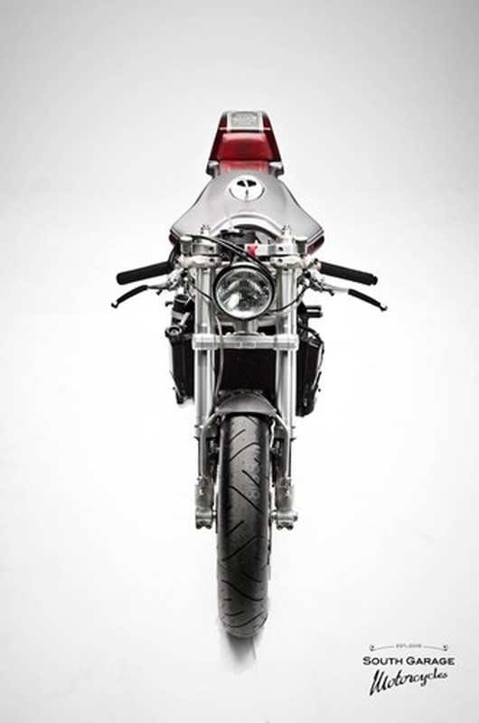 Sieu moto Ducati 749 “lot xac” cafe racer co dien-Hinh-3