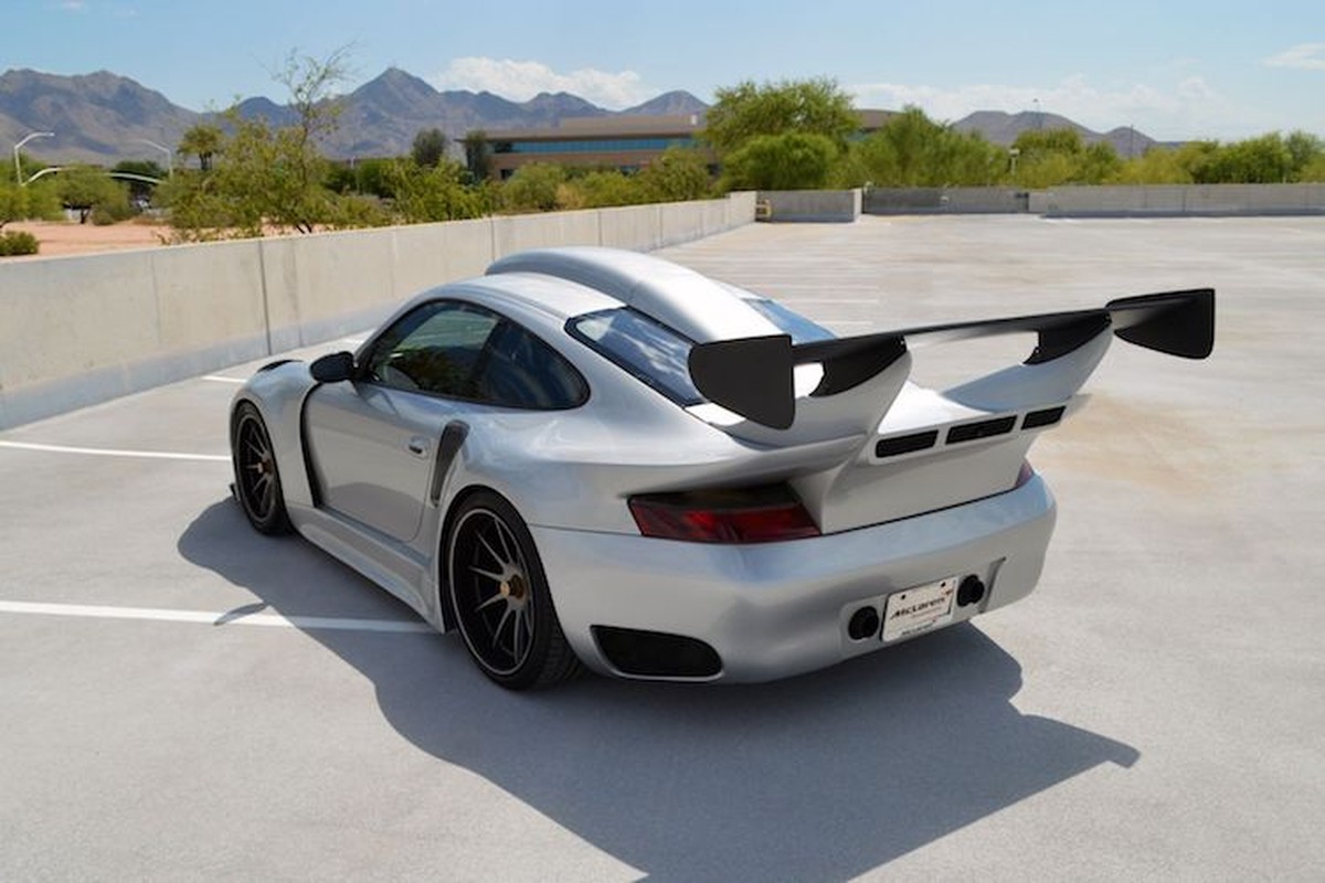 Sieu xe Porsche 911 GT2 do “sieu khung” gia 6,8 ty-Hinh-9