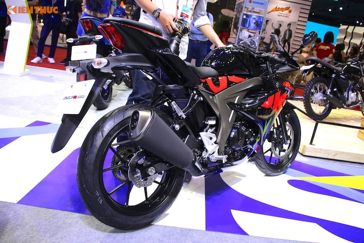 Suzuki GSX-R150 “chot gia” 75 trieu dong tai Viet Nam-Hinh-7