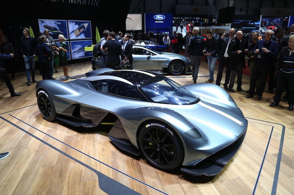 Sieu xe Aston Martin Valkyrie lo thong so &quot;khung“-Hinh-7