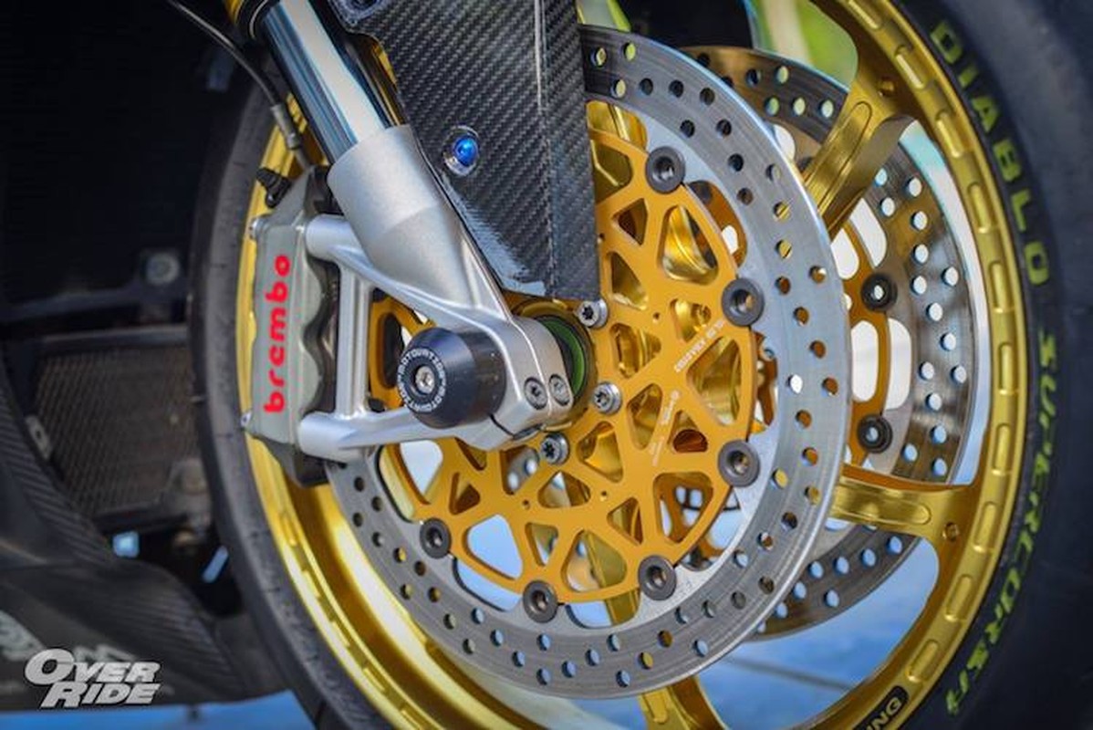 Sieu moto BMW S1000RR HP4 tien ty do “sieu khung&quot;-Hinh-4