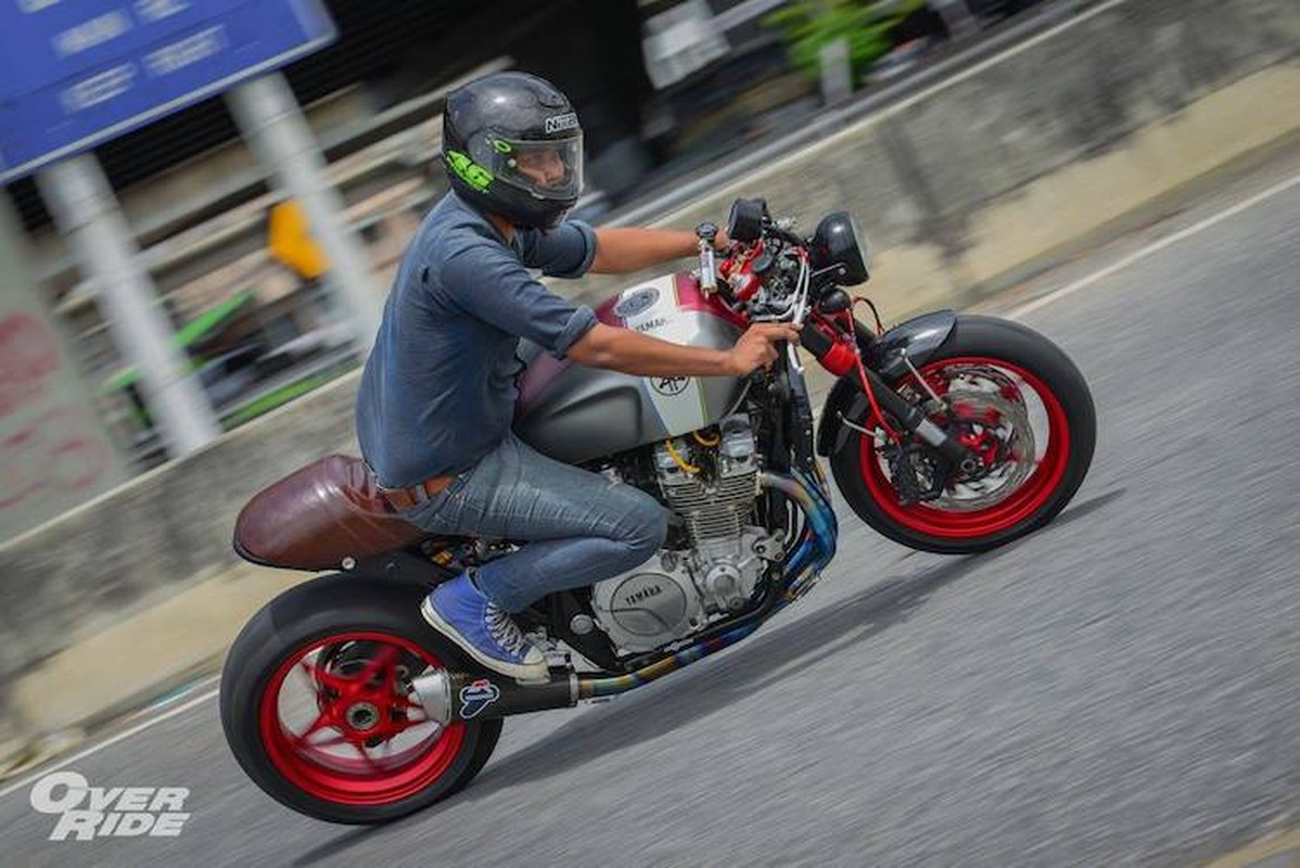 Moto Yamaha XJR1300 “lot xac” cafe racer sieu chat-Hinh-12