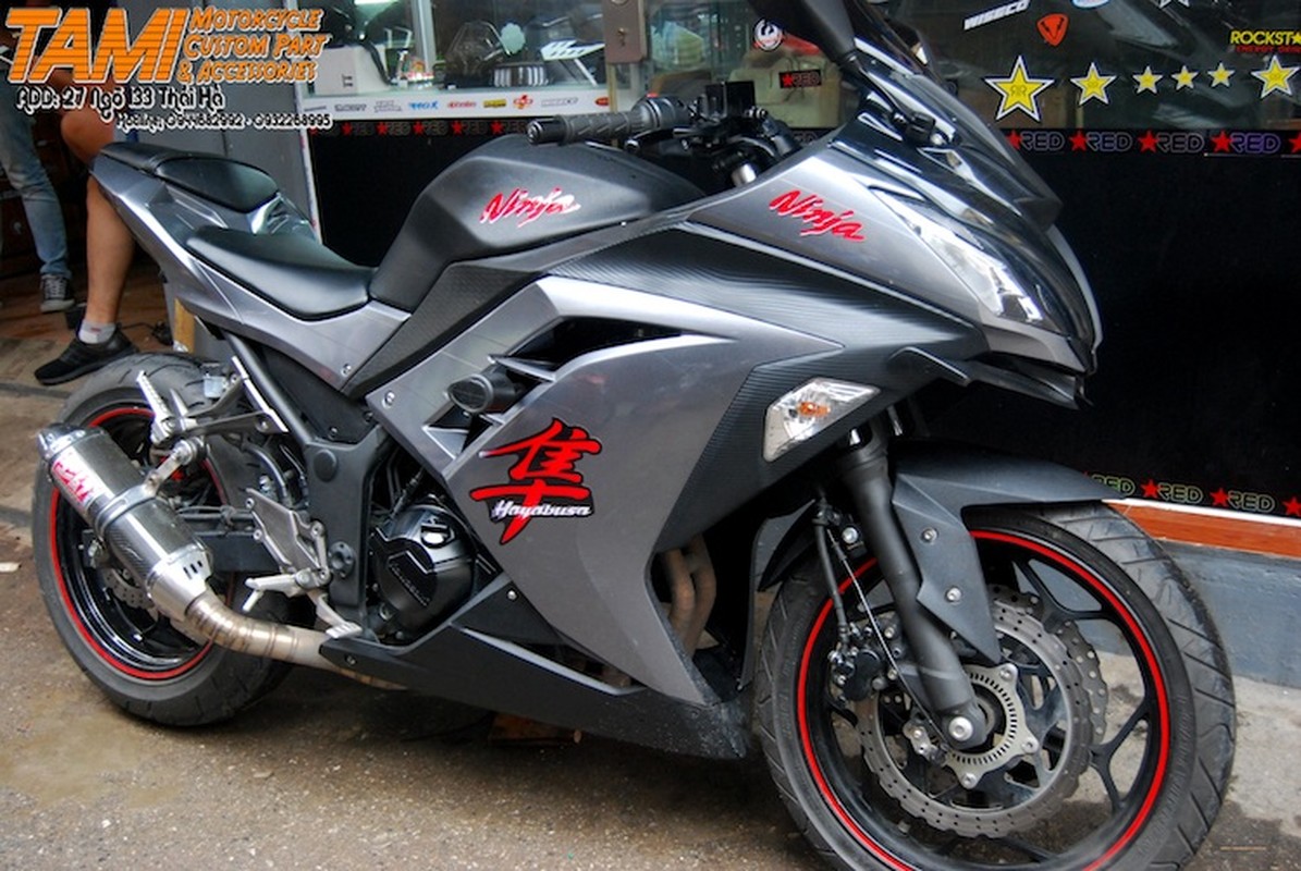 Kawasaki Ninja 300 do sieu moto ZX10R cua dan choi Viet