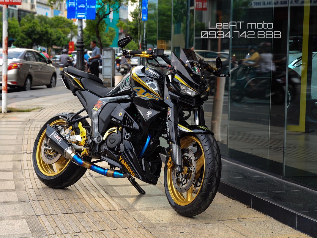 &quot;Xe no&quot; Yamaha FZ-S 150 do sieu moto cua dan choi Viet