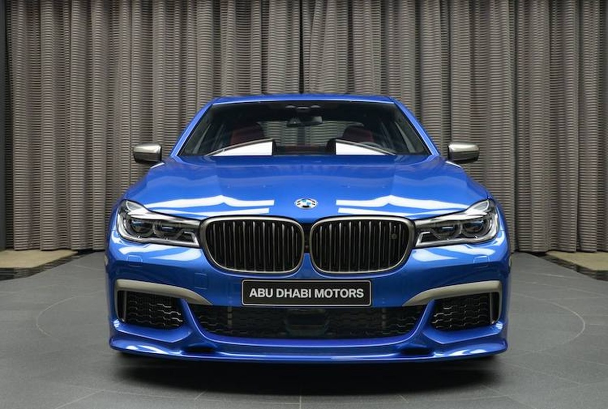 Can canh xe sang BMW M760Li “full option” gia 4,5 ty-Hinh-3