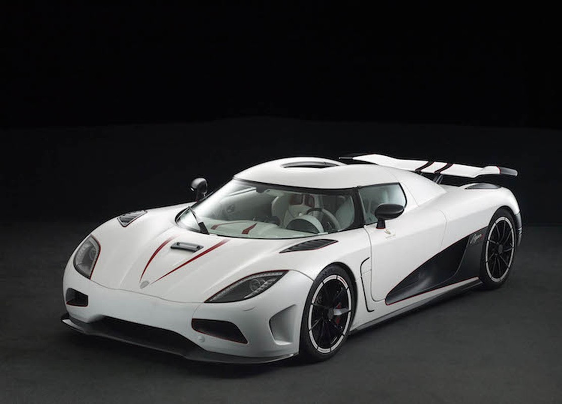 Sieu xe doi cu Koenigsegg Agera R &quot;thet gia&quot; 42,5 ty