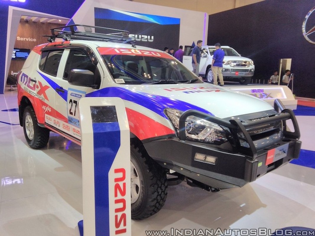 Isuzu ra mat xe oto dia hinh off-roader MU-X 2017 &quot;cuc doc&quot;-Hinh-7