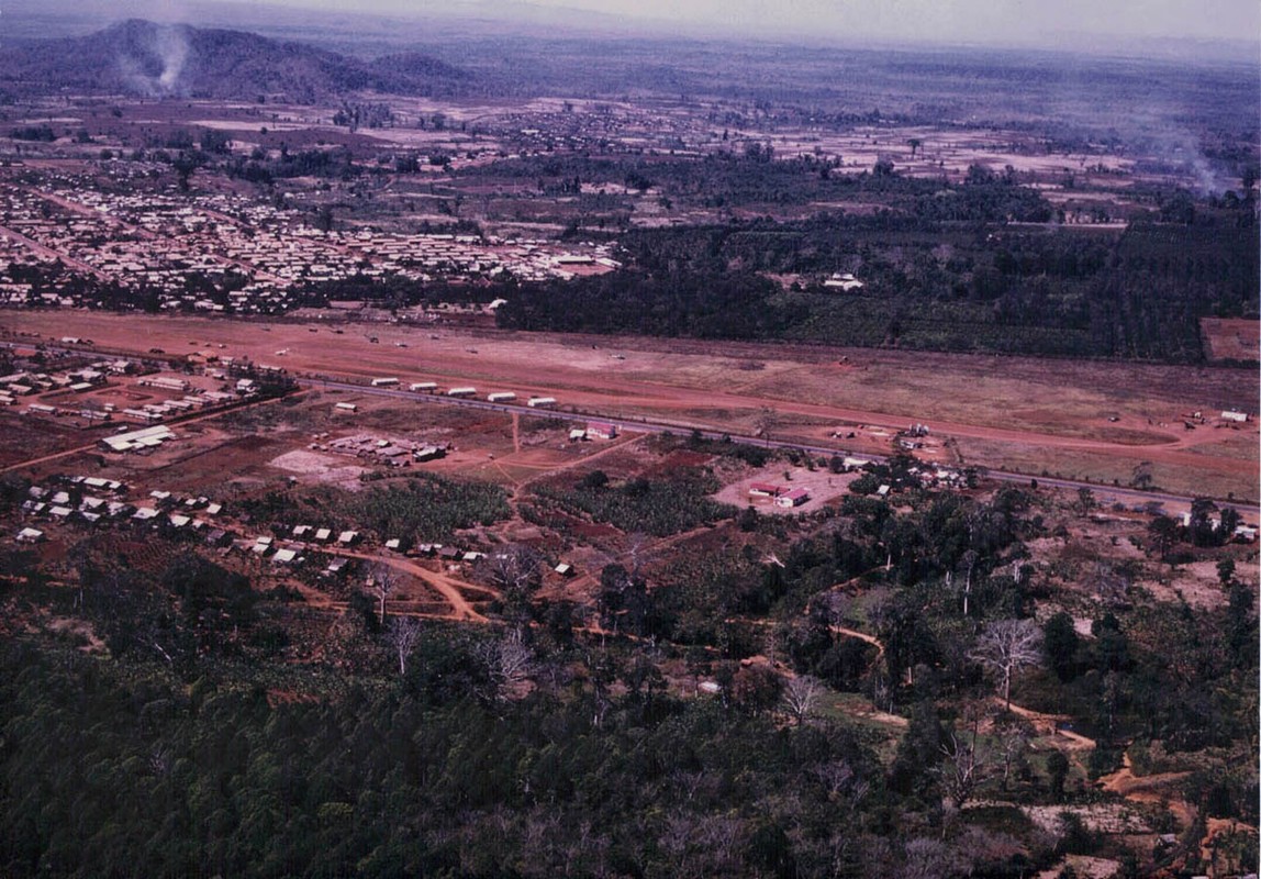 Loat anh Viet Nam 1963-1964 qua ong kinh Al Adcock (2)-Hinh-11