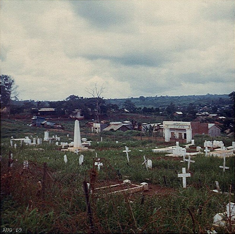 Anh mau hiem ve Buon Ma Thuot 1969 - 1970 (2)-Hinh-10