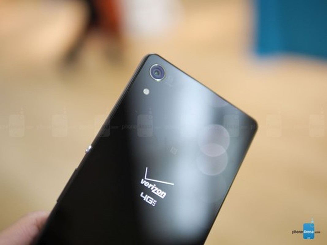 Can canh smartphone Sony Xperia Z4v man hinh sieu net-Hinh-9