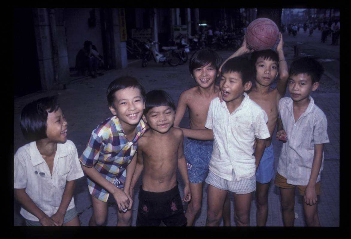 Anh doc ve Sai Gon nam 1990 cua Jean-Michel (2)-Hinh-7