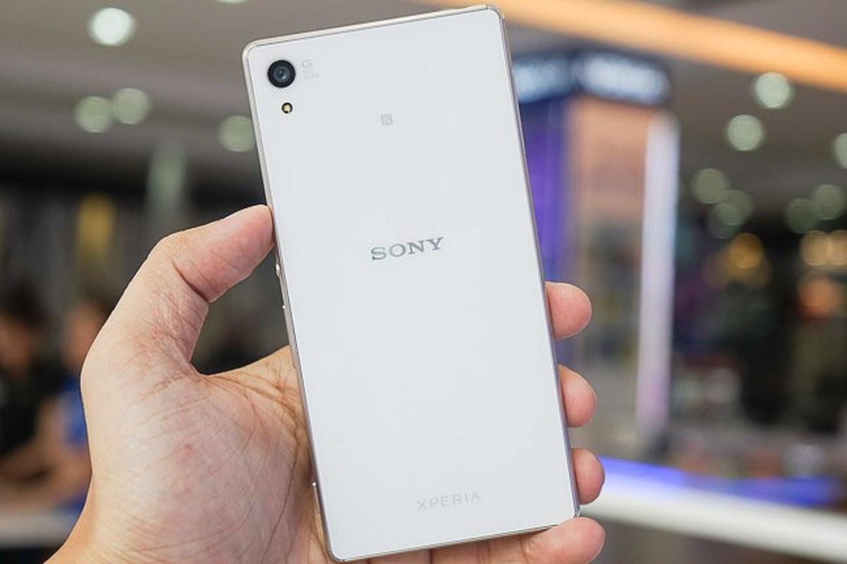 Mo hop Sony Xperia Z3+ ban dac biet gia 18 trieu dong-Hinh-10