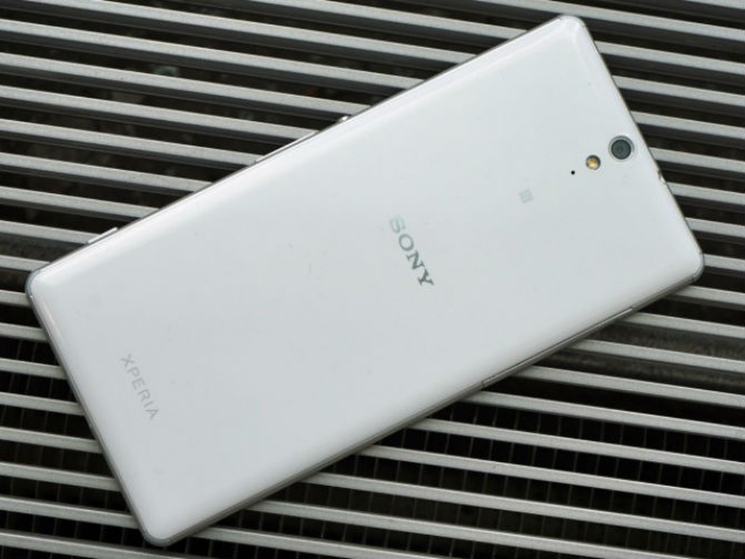 Sony Xperia C5 Ultra và Xperia M5 lo anh gay bat ngo-Hinh-9