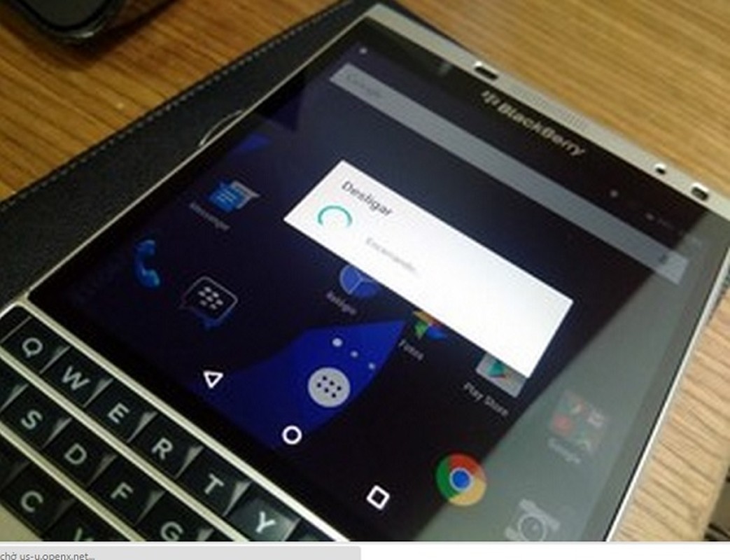 Bat ngo voi hinh anh BlackBerry Passport Silver Edition chay Android-Hinh-6