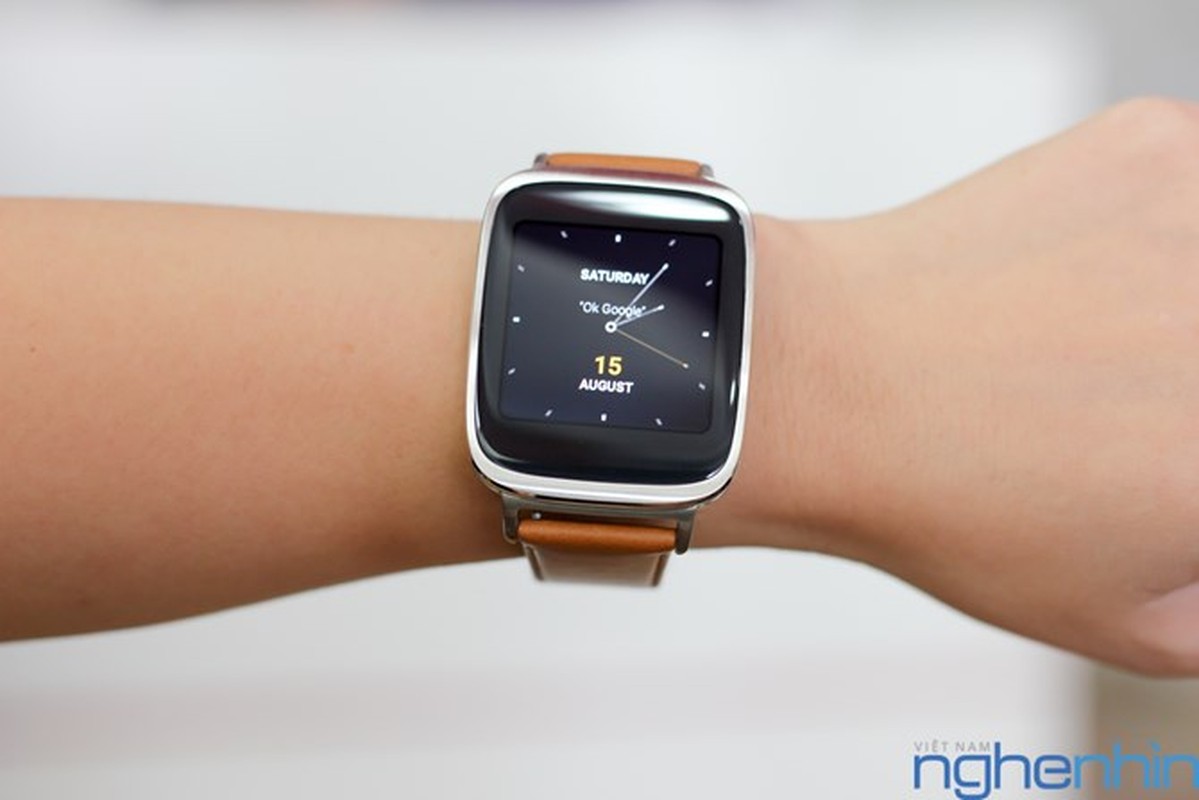 Soi dong ho Asus ZenWatch: doi thu gia re cua Apple Watch