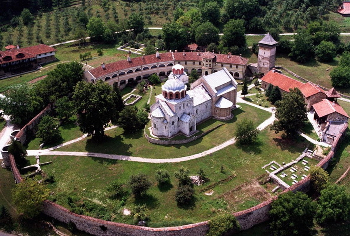 Ghe tham tu vien co xua noi tieng nhat Serbia