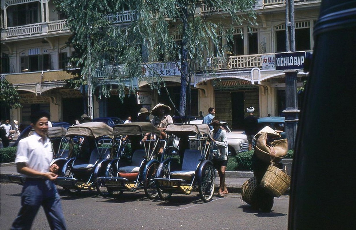 Anh mau cuc doc moi cong bo ve Sai Gon thap nien 1950