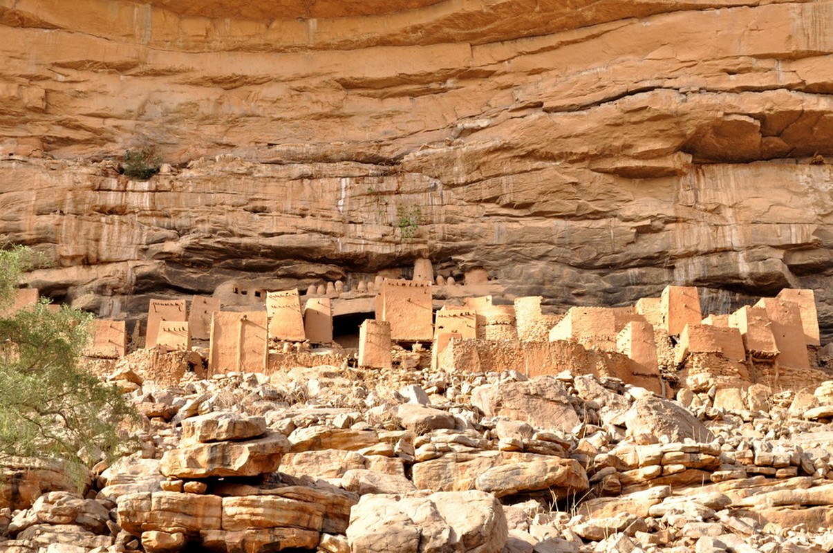 Ky quan kho tin tren vach da Bandiagara cua chau Phi-Hinh-11