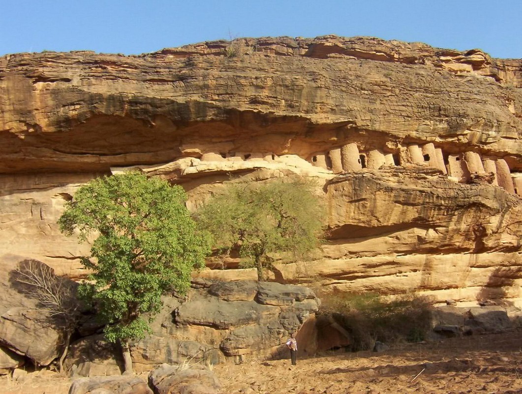 Ky quan kho tin tren vach da Bandiagara cua chau Phi