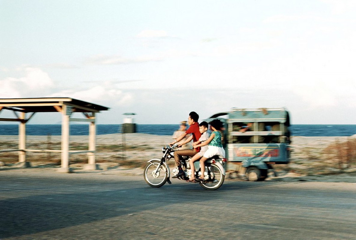 Ngam Nha Trang 1968 trong anh cua Clare Love-Hinh-16