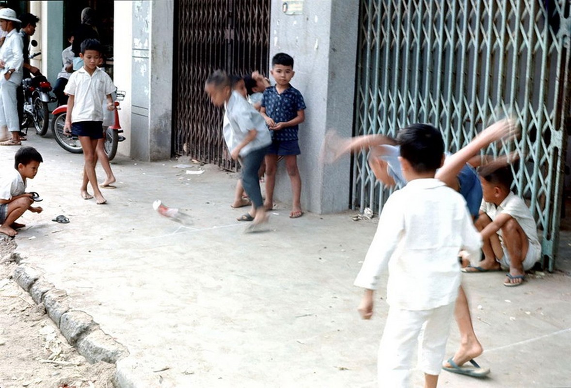 Ngam Nha Trang 1968 trong anh cua Clare Love-Hinh-8