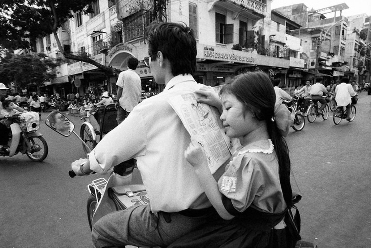 Anh doc ve “Sai Gon tren banh xe” nam 1994 cua Ed Kashi-Hinh-2