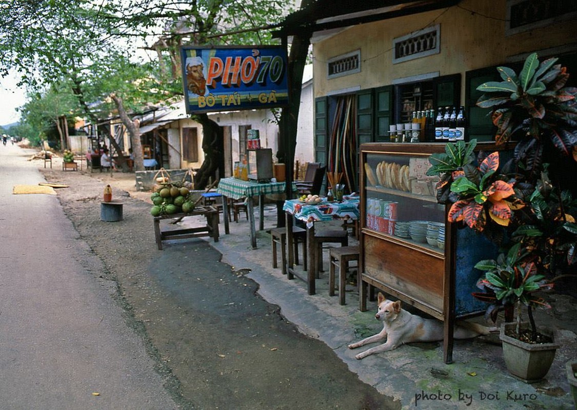 Anh kho quen ve Hue, Da Nang, Hoi An nhung nam 1989-1990-Hinh-14