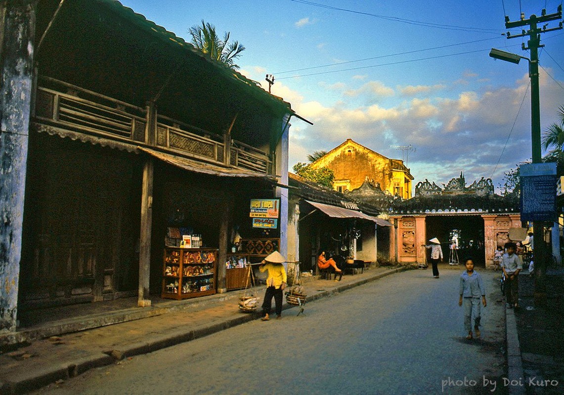 Anh kho quen ve Hue, Da Nang, Hoi An nhung nam 1989-1990-Hinh-3