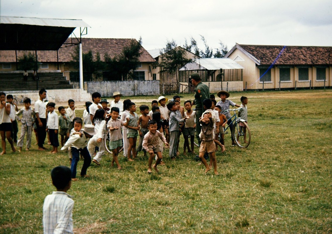 Anh an tuong ve Hue nam 1966 cua Ted Dexter (2)-Hinh-15