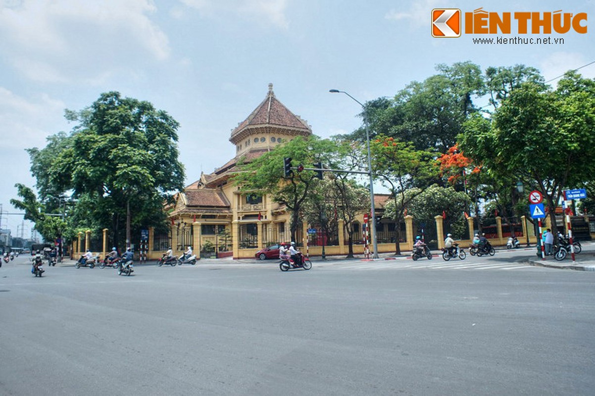 Lac loi trong bao tang lau doi, trang le nhat Ha Noi-Hinh-2