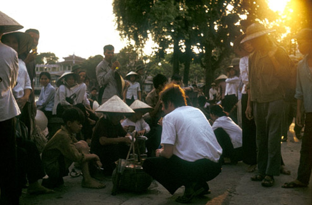 Anh doc ve Ha Noi nam 1977 cua phi cong Dong Duc (1)-Hinh-11