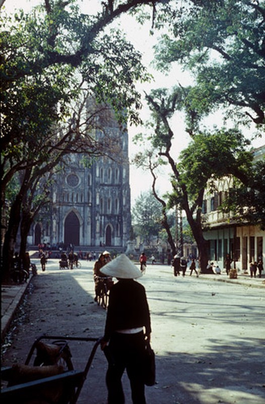 Ha Noi nam 1977 trong anh cua phi cong Dong Duc (2)-Hinh-7