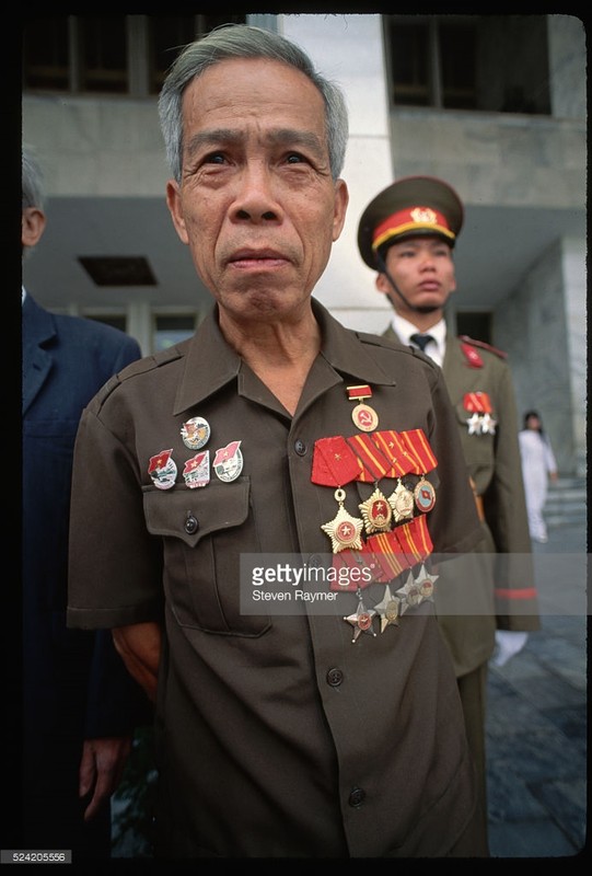 Viet Nam nam 1993 trong anh cua Steve Raymer (1)-Hinh-11
