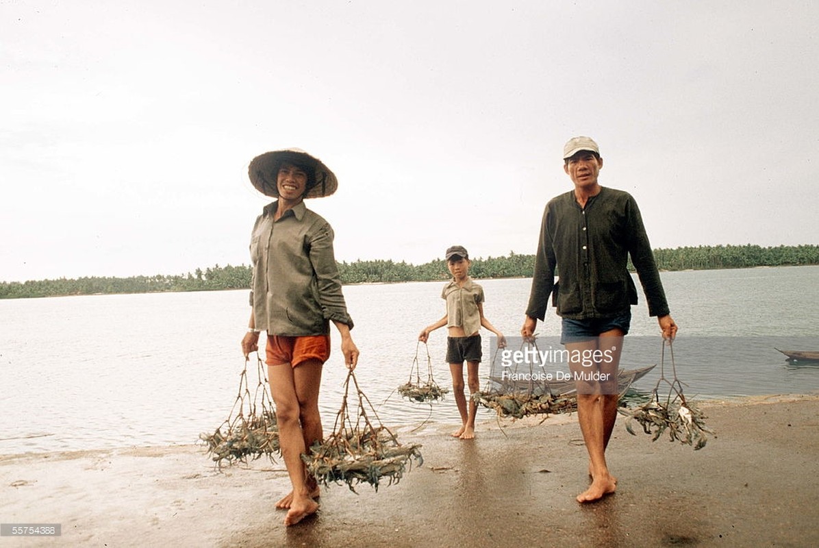 Anh cuc an tuong ve Viet Nam nam 1985 (2)-Hinh-2