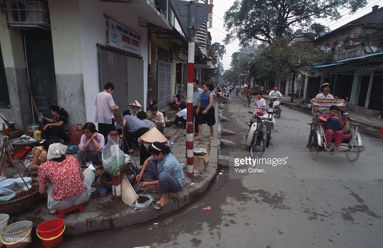 Anh de doi ve Ha Noi 20 nam truoc cua Yvan Cohen (1)-Hinh-11