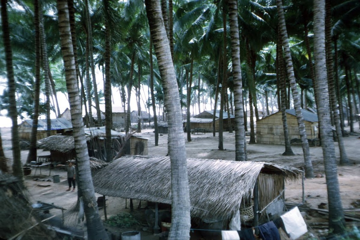 Loat anh an tuong ve Mui Ne nam 1971-Hinh-4