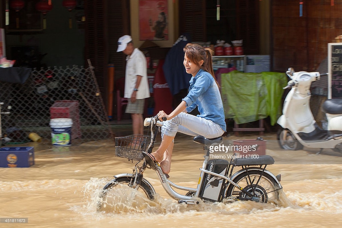 Anh thien tai o Viet Nam cua truyen thong quoc te-Hinh-9