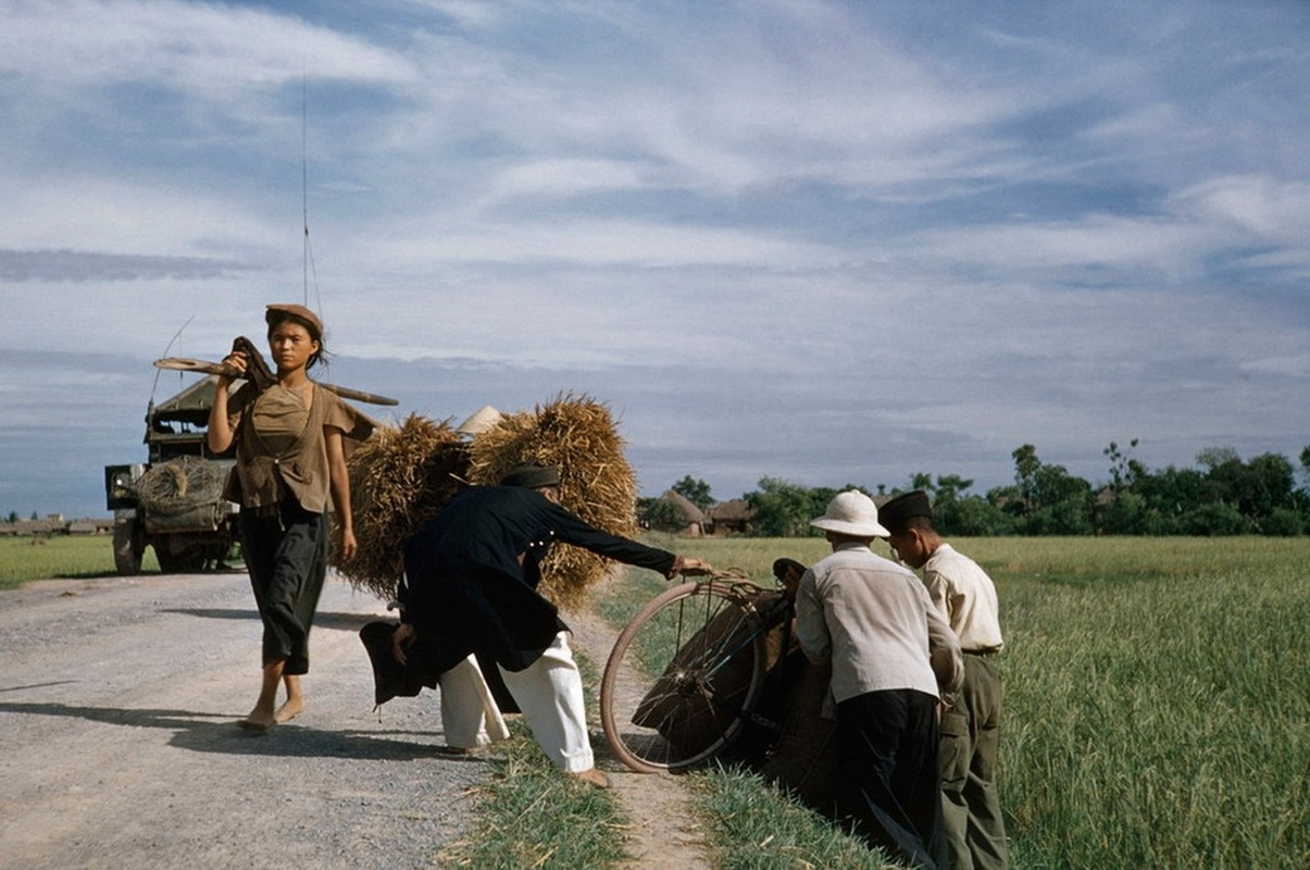 Anh mau vo cung hiem ve Viet Nam nam 1954-Hinh-7