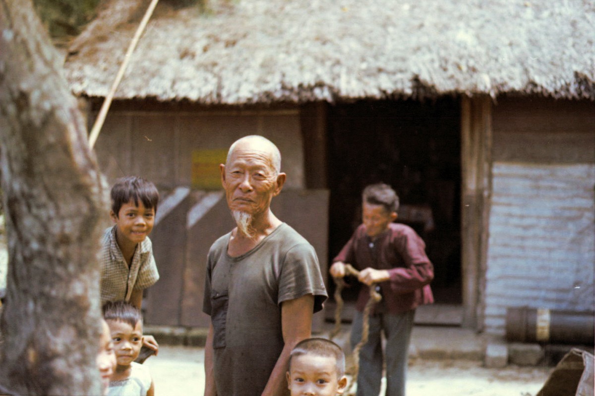 Mien Nam Viet Nam 1971-1972 trong anh linh truc thang My (1)-Hinh-13