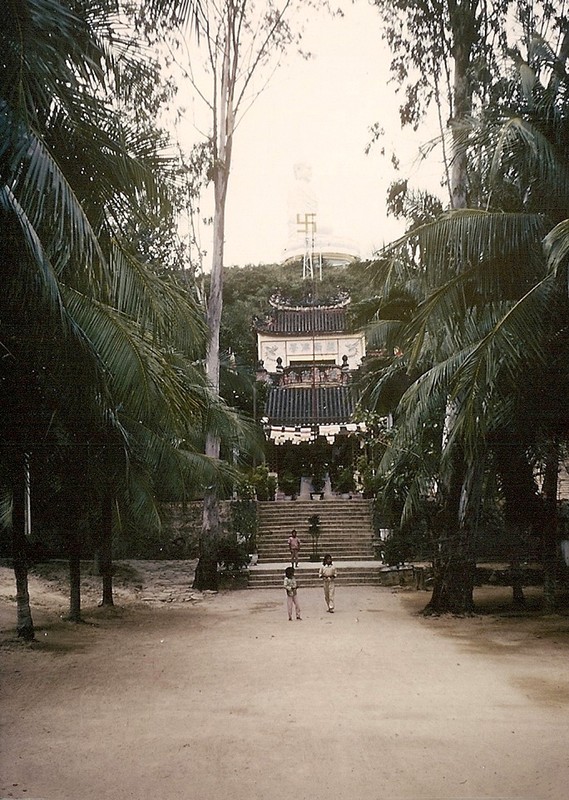 Nha Trang nam 1966-1967 net cang trong anh cuu binh My-Hinh-2